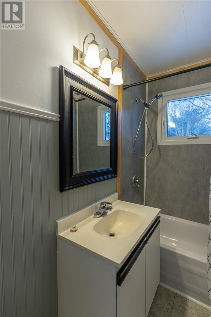 675 Brophy Street, Massey, Ontario  P0P 1P0 - Photo 20 - 2126123