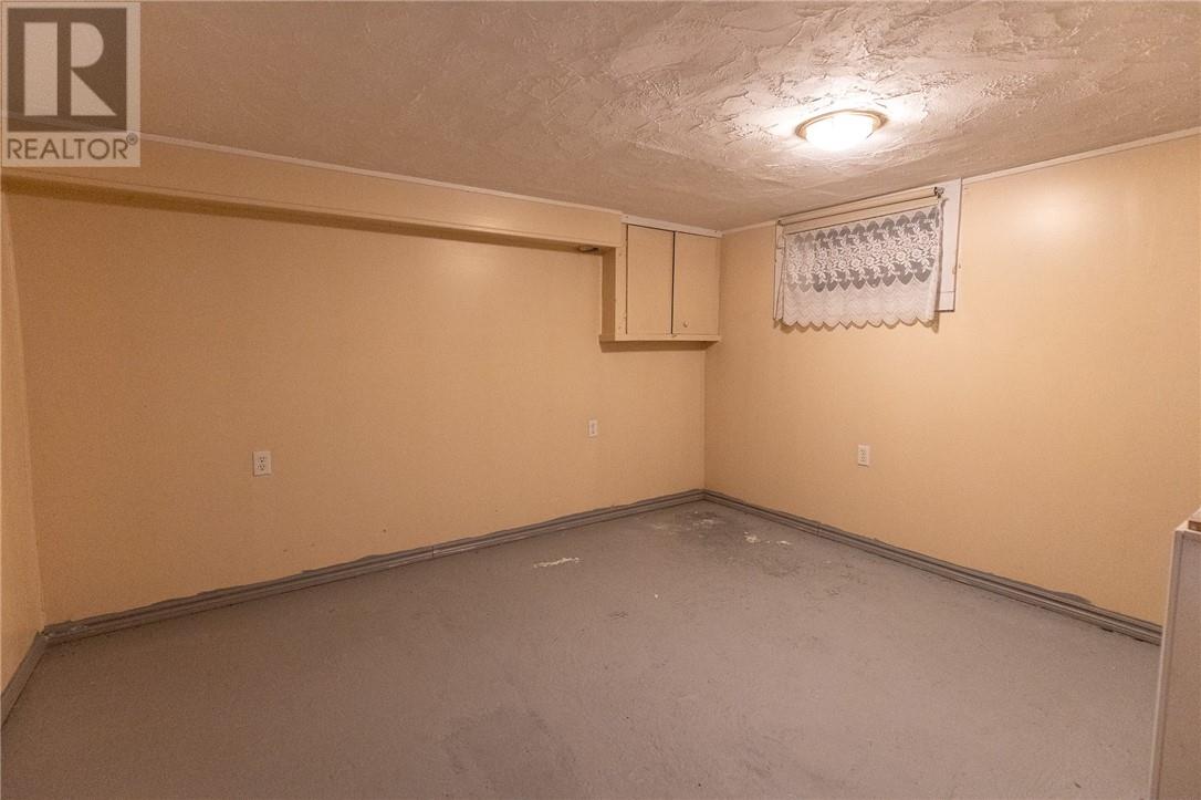 675 Brophy Street, Massey, Ontario  P0P 1P0 - Photo 23 - 2126123