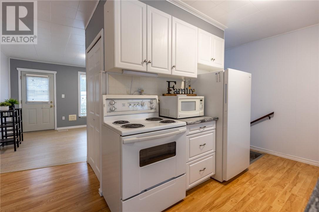 675 Brophy Street, Massey, Ontario  P0P 1P0 - Photo 6 - 2126123