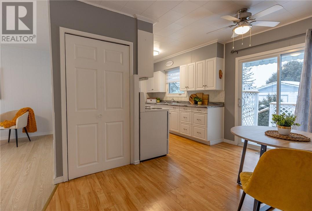 675 Brophy Street, Massey, Ontario  P0P 1P0 - Photo 7 - 2126123