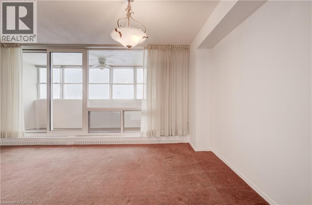 225 Harvard Place Unit# 1107, Waterloo, Ontario  N2J 4H4 - Photo 15 - 40799455