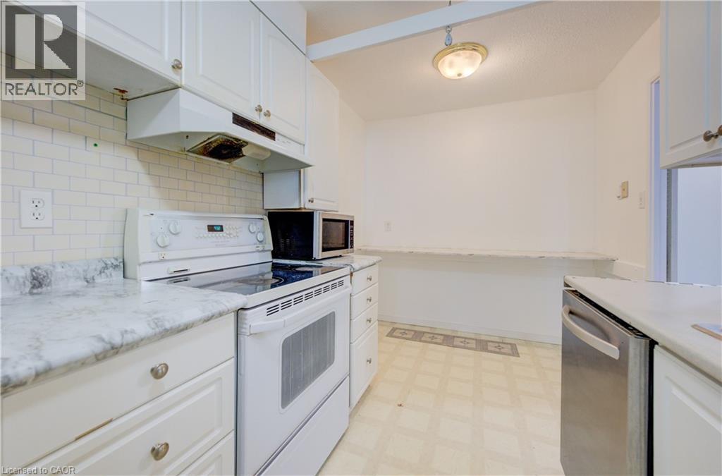 225 Harvard Place Unit# 1107, Waterloo, Ontario  N2J 4H4 - Photo 17 - 40799455