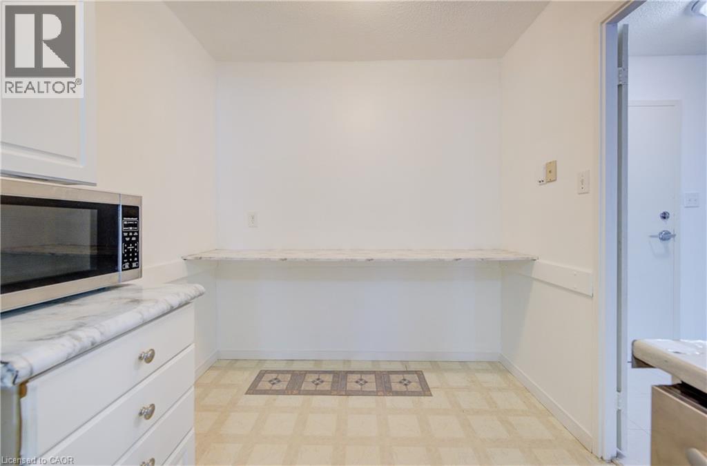 225 Harvard Place Unit# 1107, Waterloo, Ontario  N2J 4H4 - Photo 18 - 40799455
