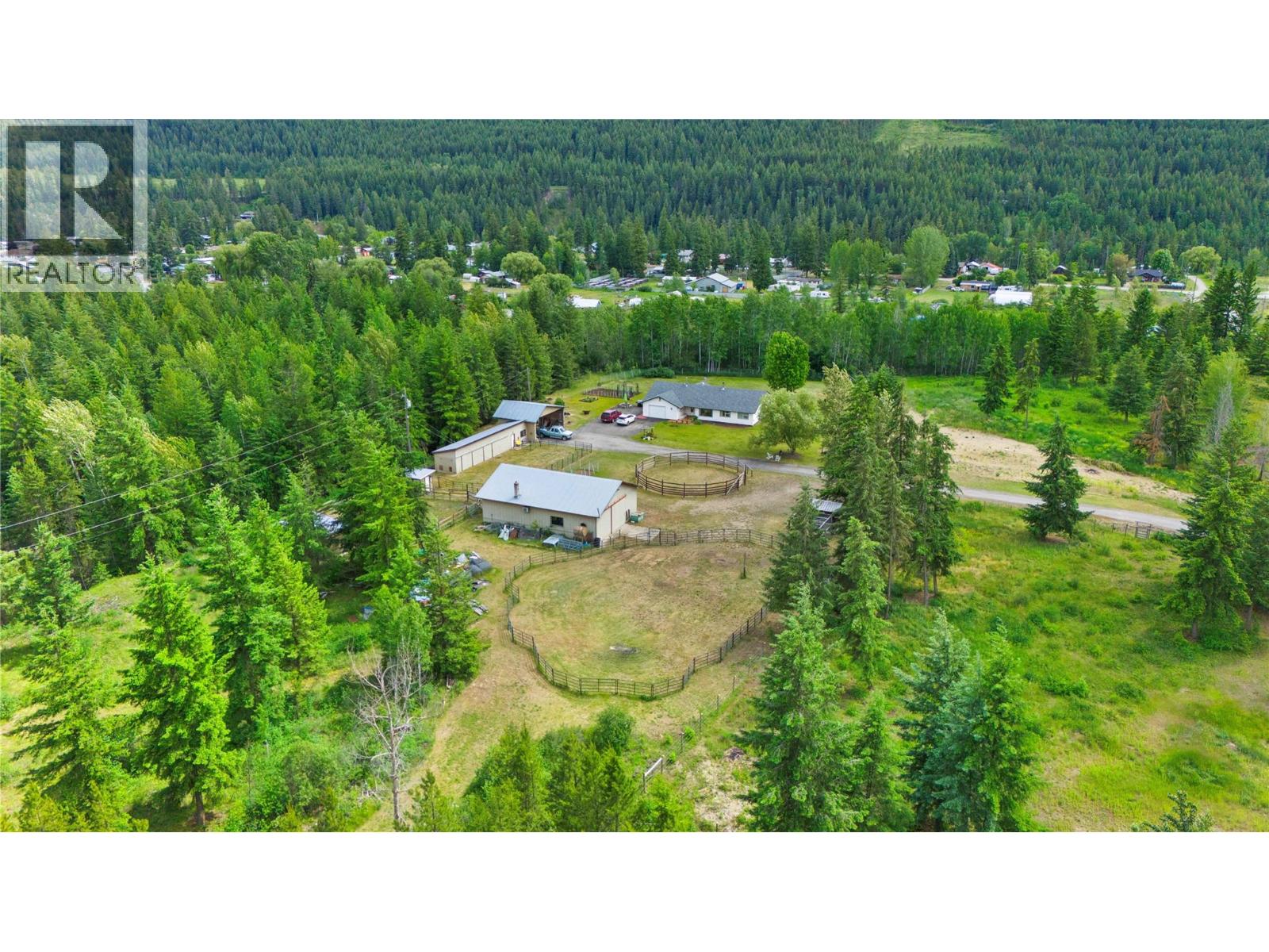 3056 Harmon Road, Vavenby, British Columbia  V0E 3A0 - Photo 16 - 10371916