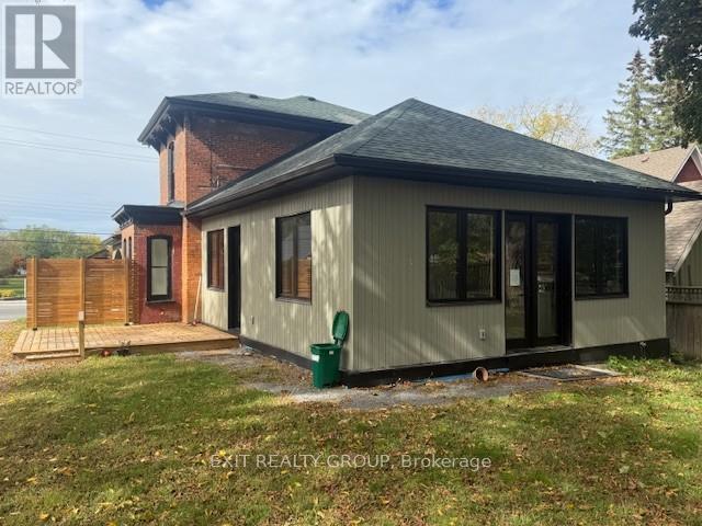 368 Picton Main Street, Prince Edward County, Ontario  K0K 2T0 - Photo 5 - X12710238