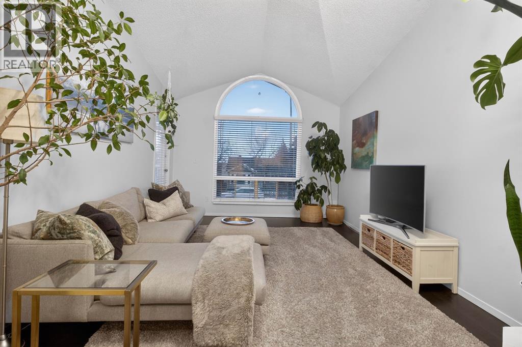 643 Strathcona Drive Sw, Calgary, Alberta  T3H 1K6 - Photo 18 - A2277598