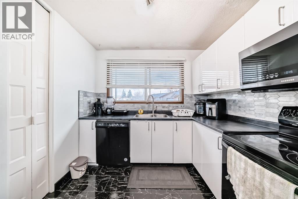 19 Malvern Place Ne, Calgary, Alberta  T2A 5S8 - Photo 12 - A2280033