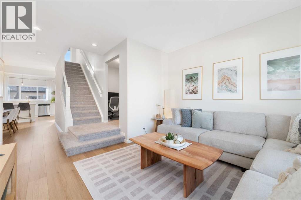 108 Masters Heights Se, Calgary, Alberta  T3M 2M8 - Photo 6 - A2280264