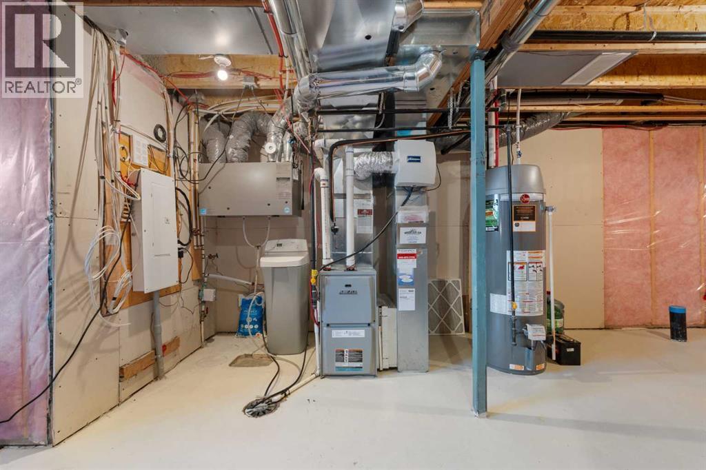 108 Masters Heights Se, Calgary, Alberta  T3M 2M8 - Photo 29 - A2280264