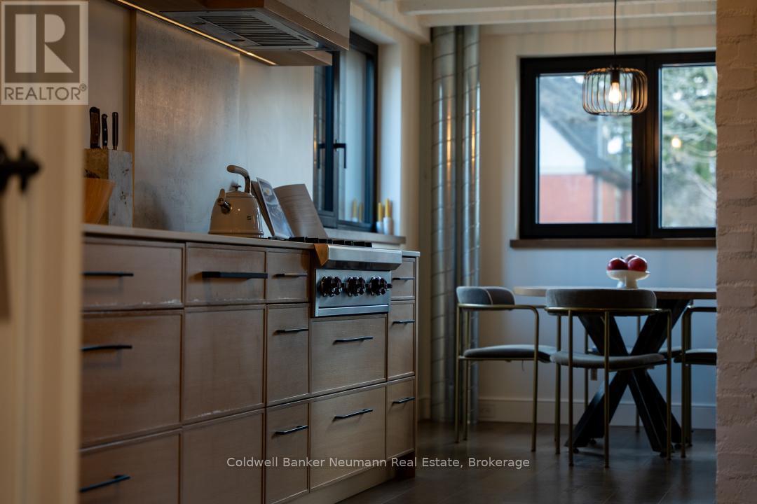 596-598 Arkell Road, Puslinch, Ontario  N0B 1C0 - Photo 28 - X12710116