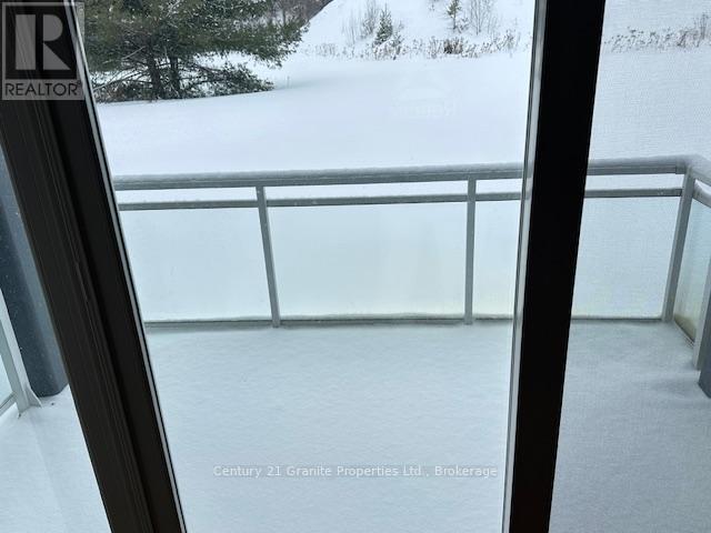 106 - 20c Silver Birch Court, Parry Sound, Ontario P2A 0A7 - Photo 4 - X12710232