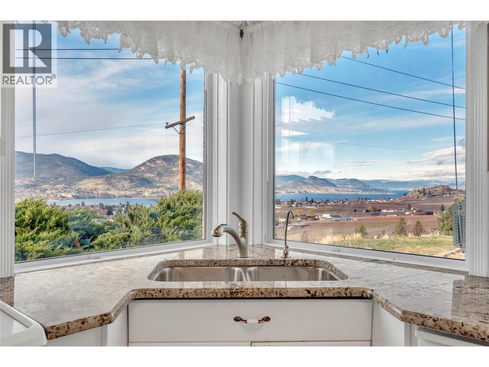 760 Hudson Street, Penticton, British Columbia  V2A 8S9 - Photo 14 - 10371533