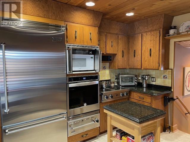 30 Melvin Ave, Thunder Bay, Ontario  P7A 7C2 - Photo 7 - TB2600093