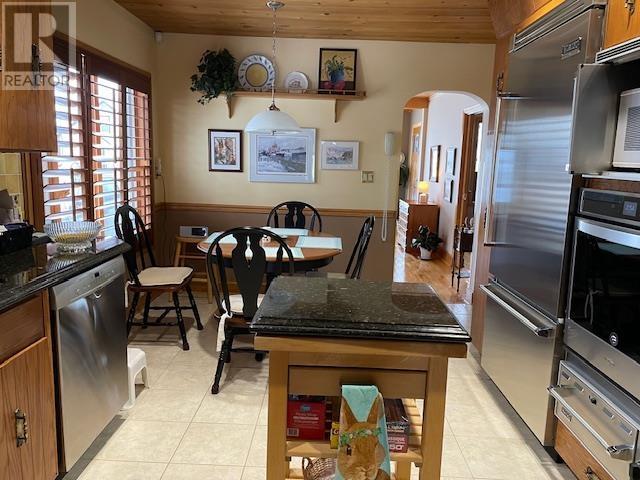 30 Melvin Ave, Thunder Bay, Ontario  P7A 7C2 - Photo 4 - TB2600093