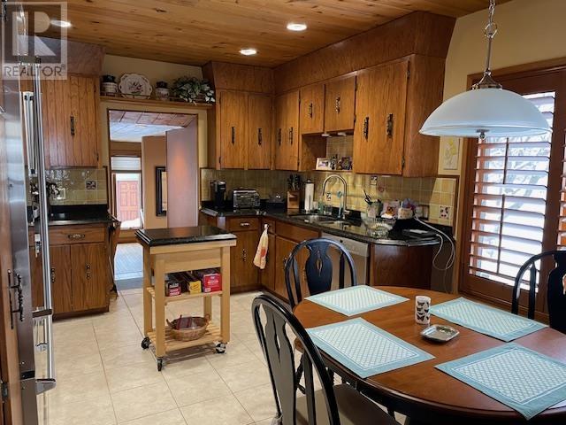 30 Melvin Ave, Thunder Bay, Ontario  P7A 7C2 - Photo 8 - TB2600093