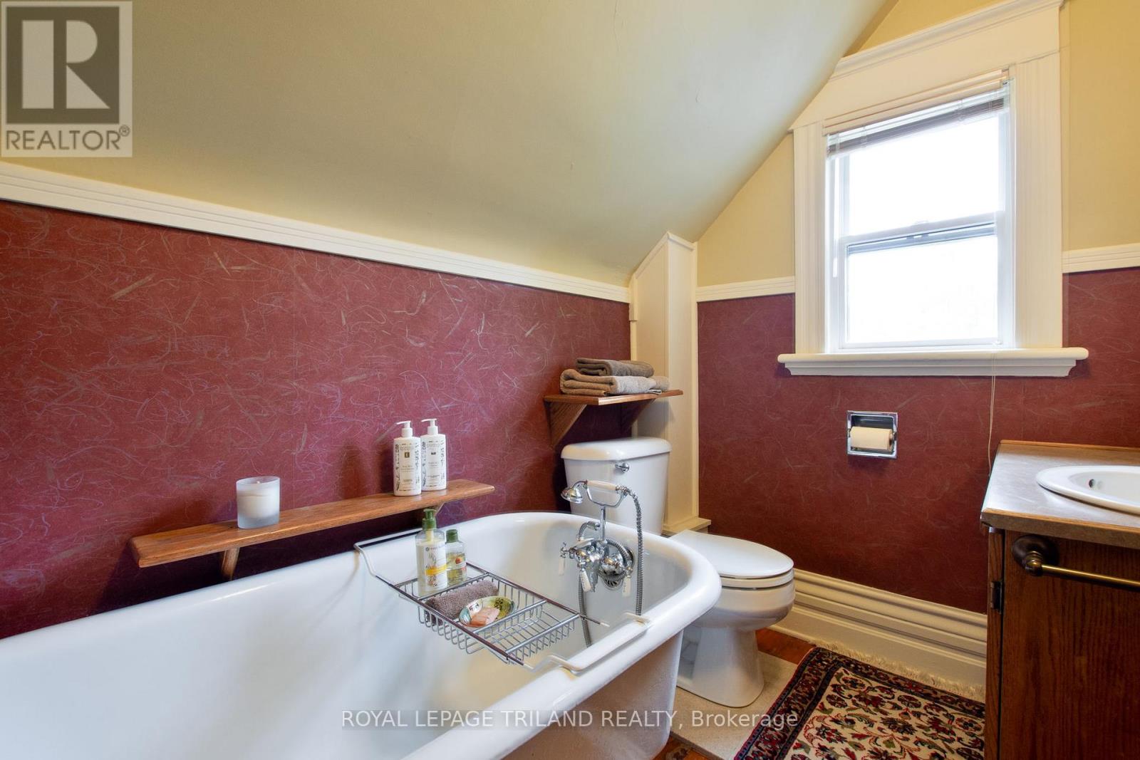 74 Byron Avenue E, London South, Ontario  N6C 1C7 - Photo 23 - X12710154