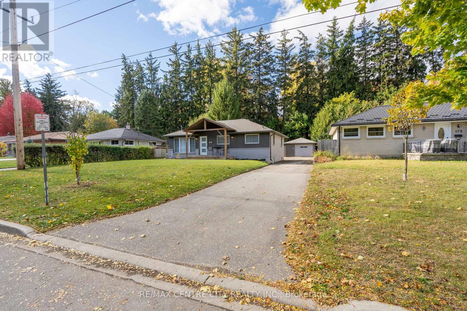 177 Trowbridge Avenue, London South, Ontario  N6J 3M2 - Photo 3 - X12710158