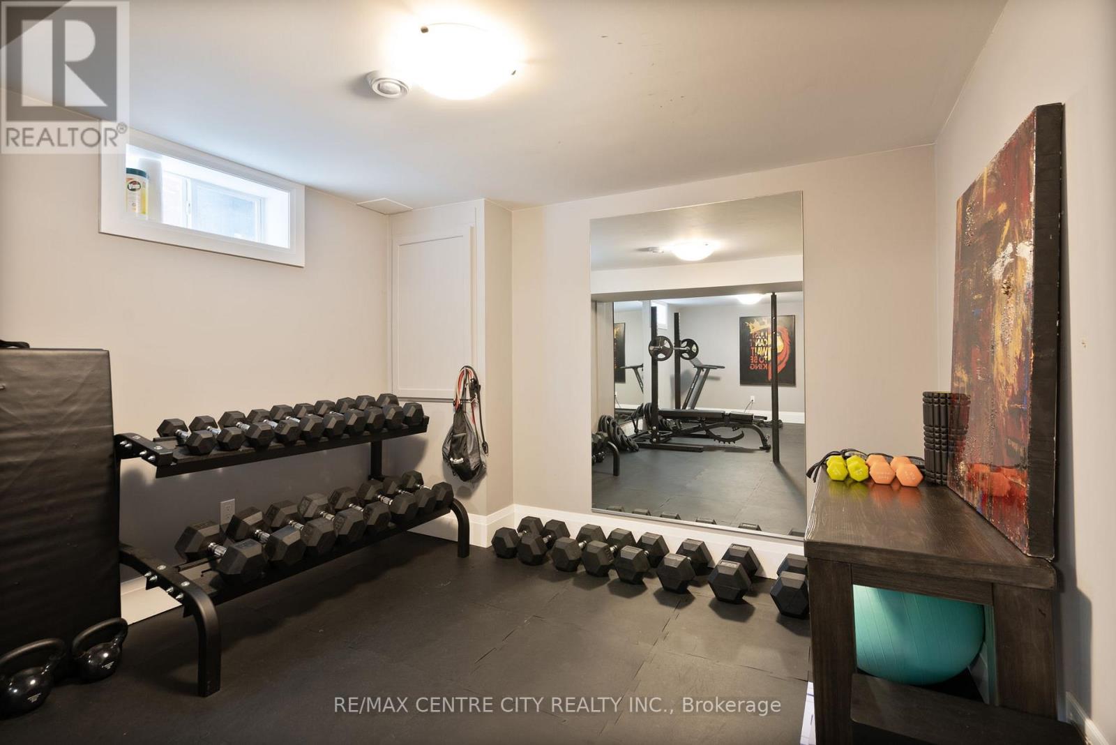 177 Trowbridge Avenue, London South, Ontario  N6J 3M2 - Photo 30 - X12710158