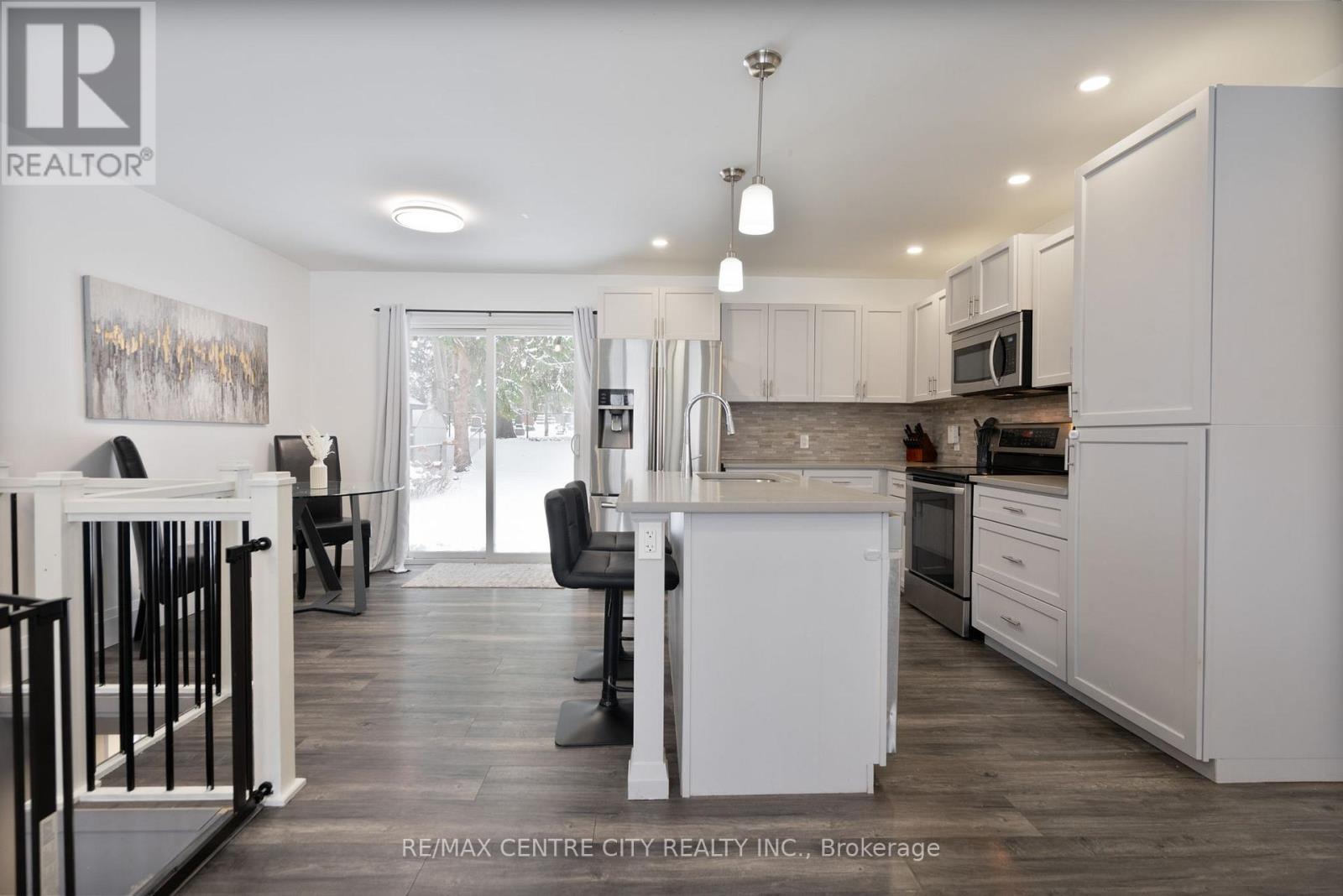 177 Trowbridge Avenue, London South, Ontario  N6J 3M2 - Photo 9 - X12710158