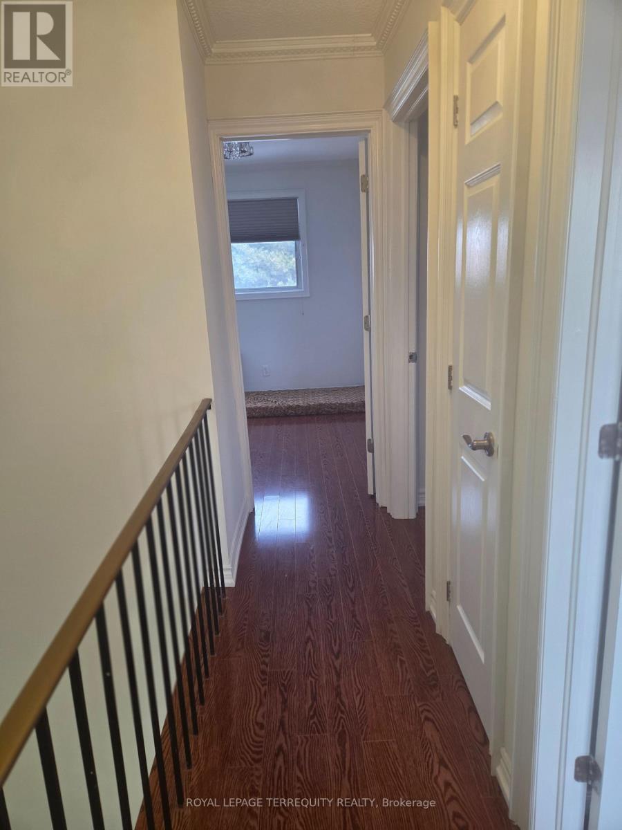 32 Randall Drive, Ajax, Ontario  L1S 6L2 - Photo 10 - E12710074