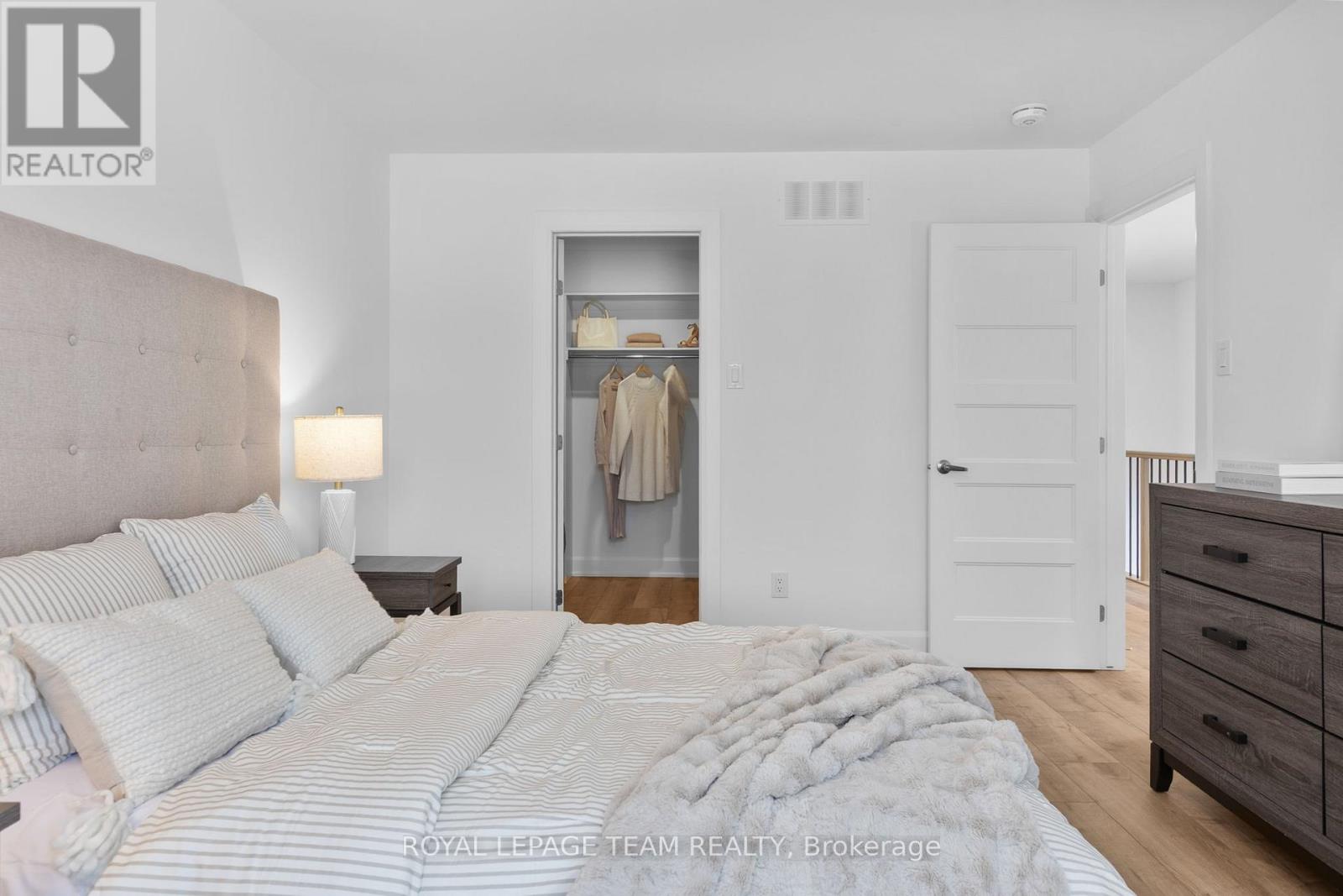 708 Tailslide Avenue, Ottawa, Ontario  K0A 1L0 - Photo 23 - X12646412