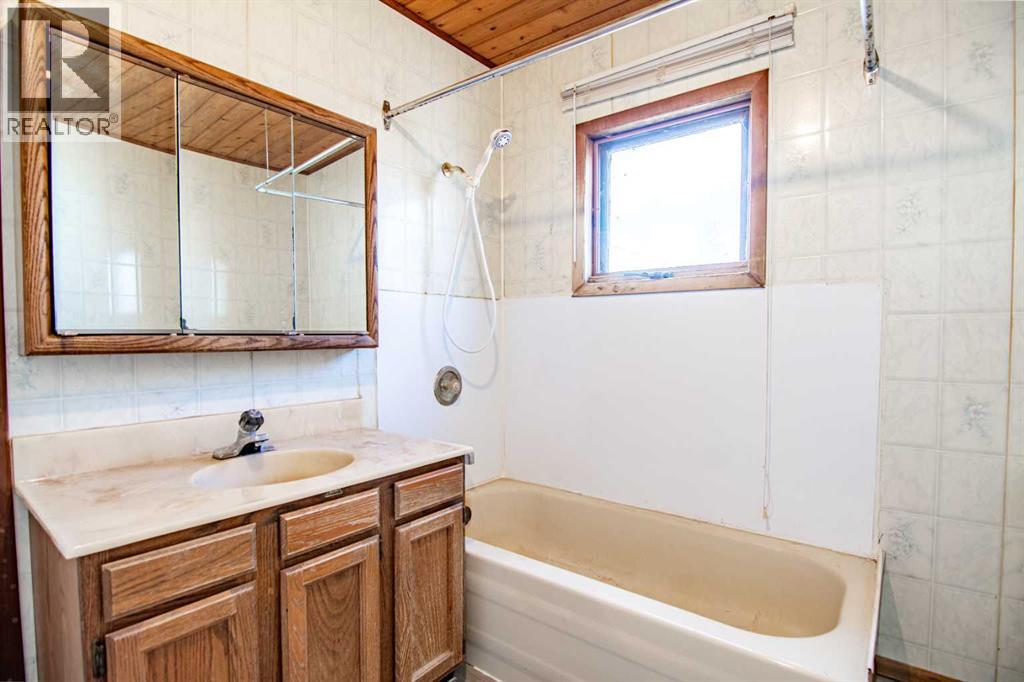 39061 Range Road 220, Rural Stettler No. 6, Alberta  T0C 2E0 - Photo 15 - A2212543