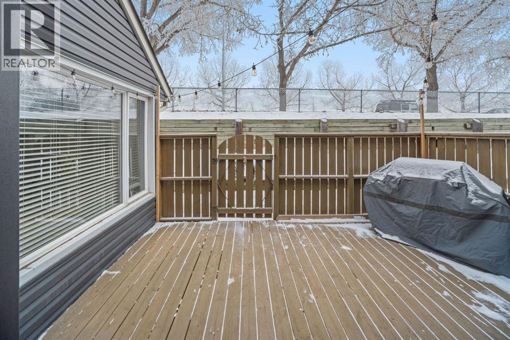 143, 52 Glamis Green Sw, Calgary, Alberta  T3E 6V1 - Photo 25 - A2274853