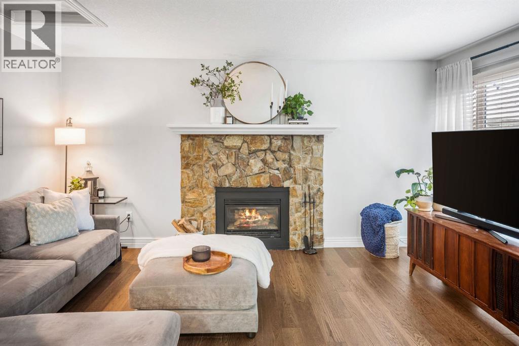 143, 52 Glamis Green Sw, Calgary, Alberta  T3E 6V1 - Photo 5 - A2274853