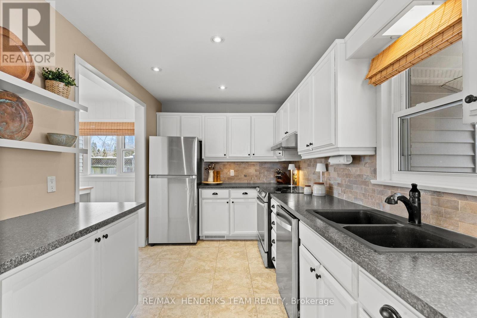 9 Rosemount Avenue, St. Catharines, Ontario  L2M 1Z4 - Photo 16 - X12710124