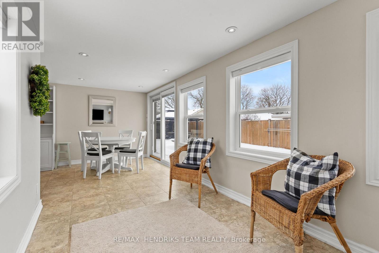 9 Rosemount Avenue, St. Catharines, Ontario  L2M 1Z4 - Photo 25 - X12710124