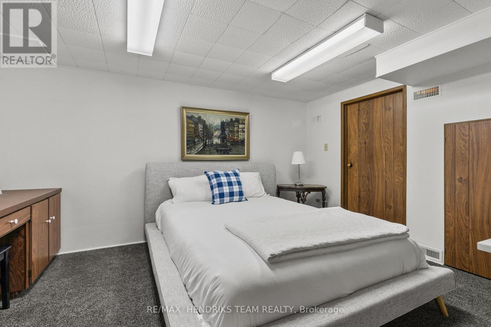 9 Rosemount Avenue, St. Catharines, Ontario  L2M 1Z4 - Photo 36 - X12710124