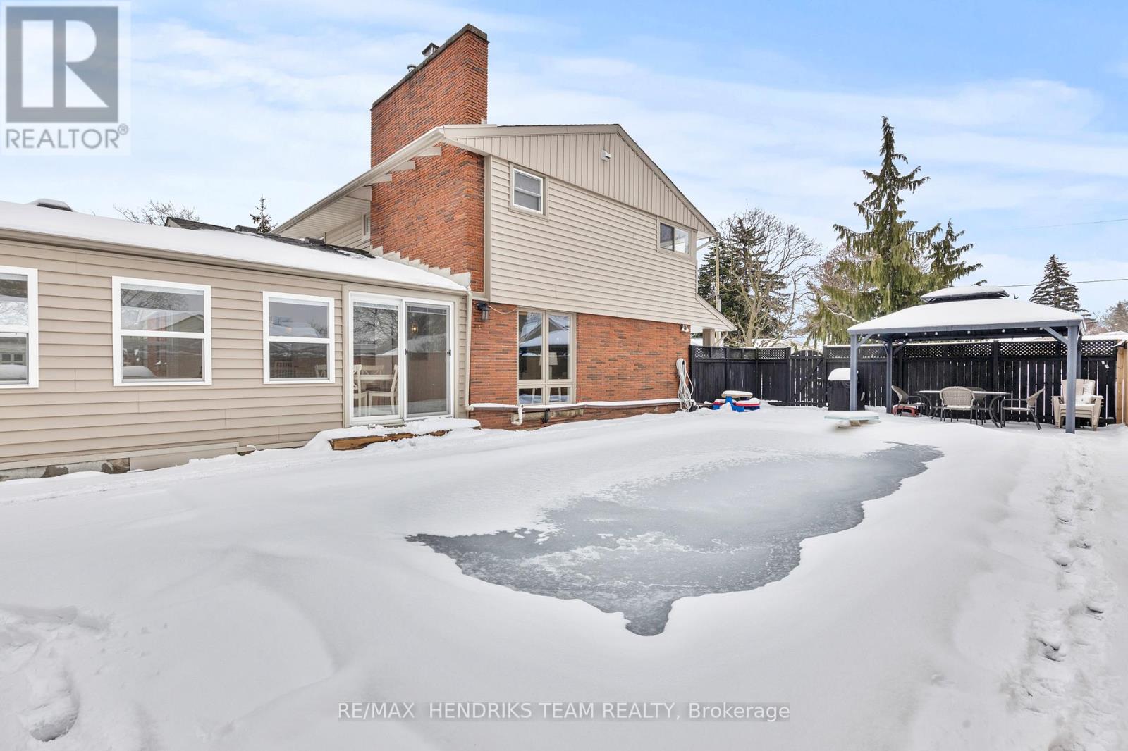 9 Rosemount Avenue, St. Catharines, Ontario  L2M 1Z4 - Photo 38 - X12710124