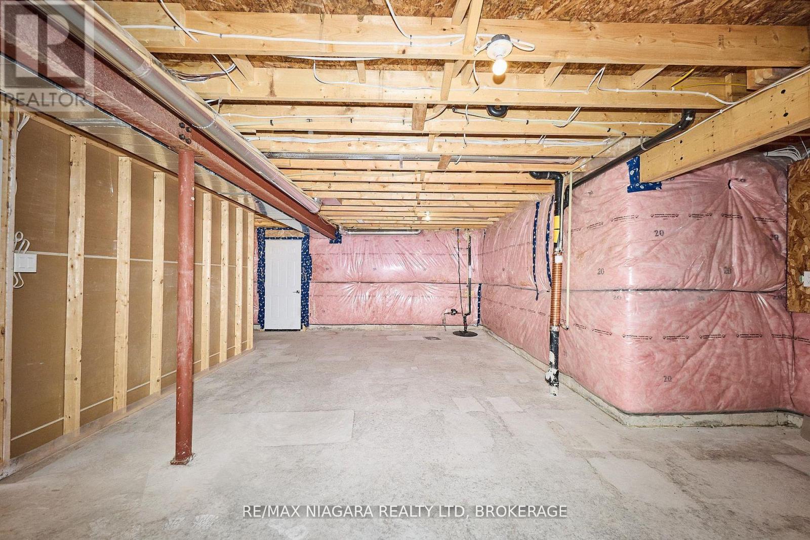 3 Beachwalk Crescent, Fort Erie (Crystal Beach), Ontario  L0S 1B0 - Photo 33 - X12710128