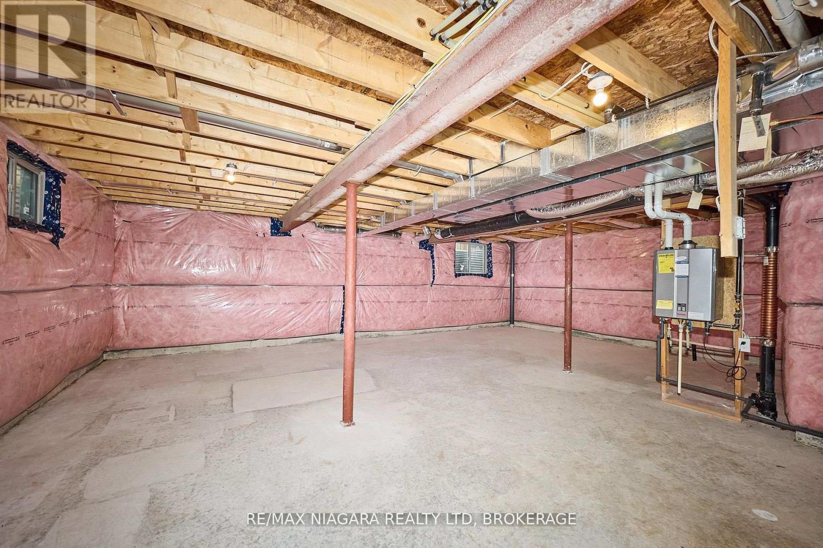 3 Beachwalk Crescent, Fort Erie (Crystal Beach), Ontario  L0S 1B0 - Photo 34 - X12710128