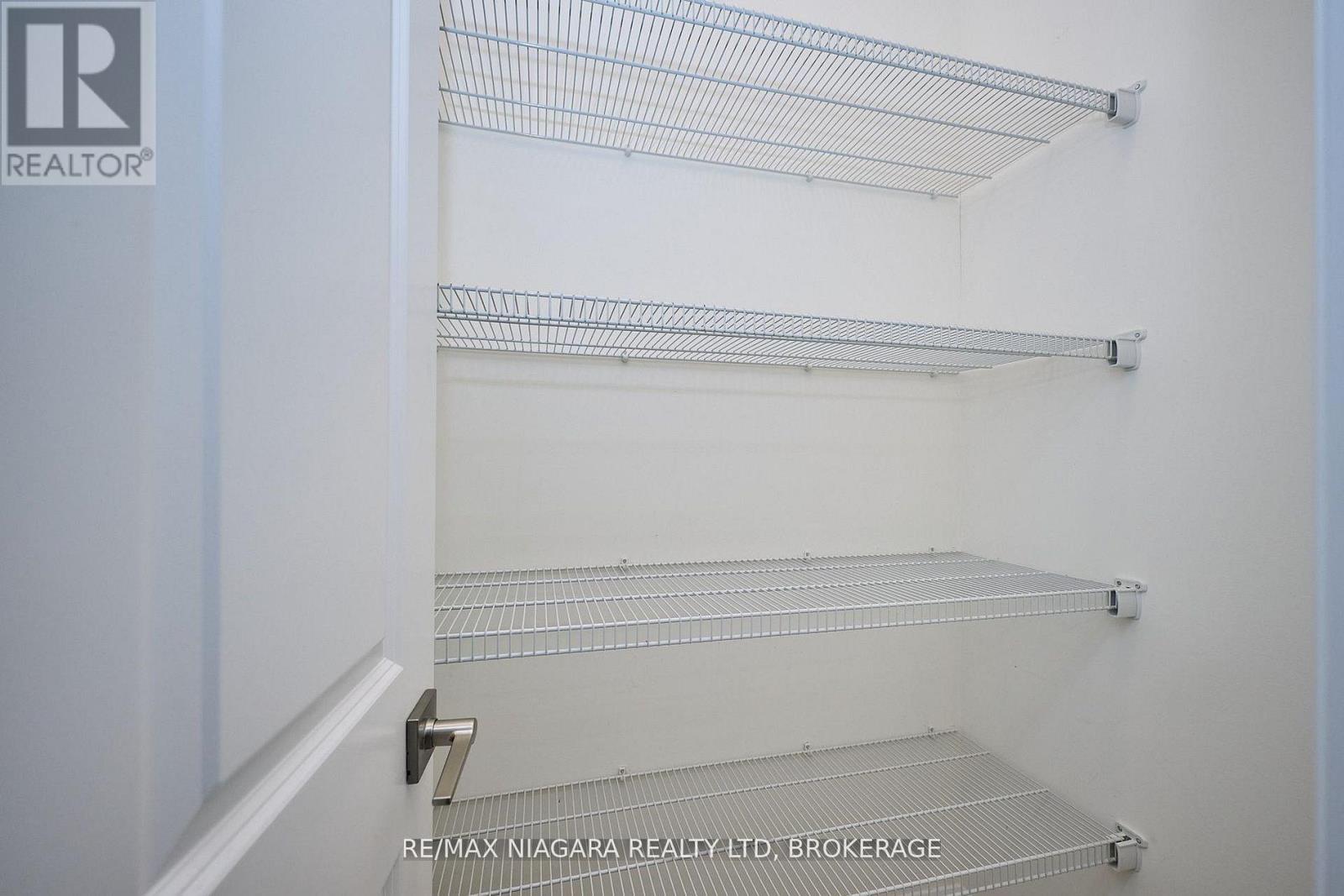 3 Beachwalk Crescent, Fort Erie (Crystal Beach), Ontario  L0S 1B0 - Photo 9 - X12710128