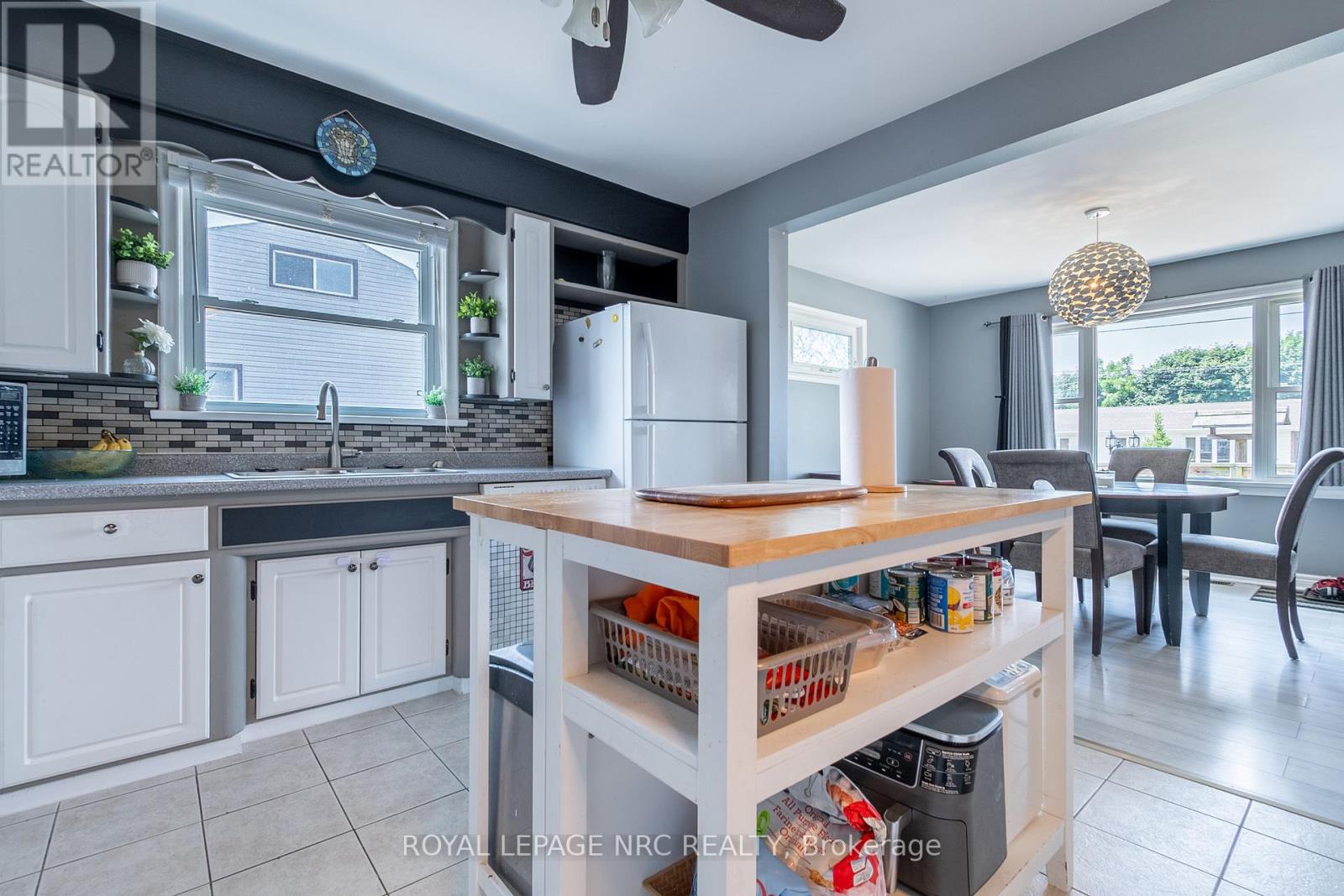 100 Knoll Street, Port Colborne, Ontario  L3K 5A9 - Photo 9 - X12710134