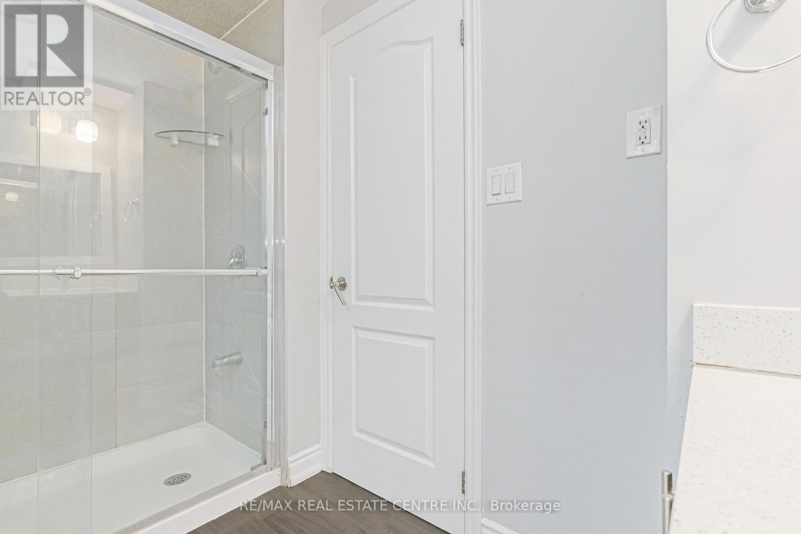 10 Pickard Lane, Brampton, Ontario  L6Y 2M5 - Photo 23 - W12709596