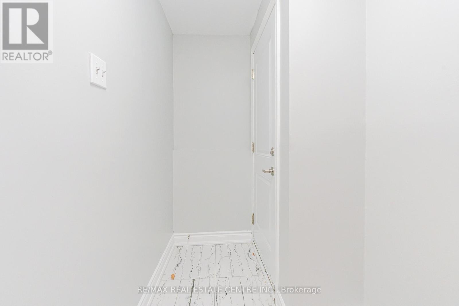 10 Pickard Lane, Brampton, Ontario  L6Y 2M5 - Photo 25 - W12709596