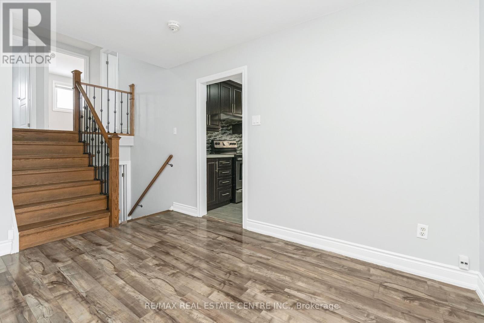 10 Pickard Lane, Brampton, Ontario  L6Y 2M5 - Photo 27 - W12709596