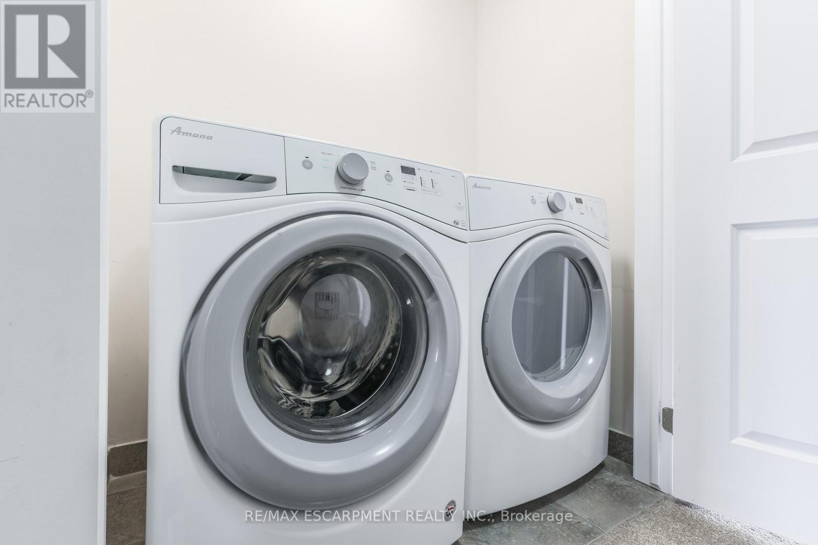 68 Esplanade Lane, Grimsby, Ontario  L3M 0H2 - Photo 27 - X12704206