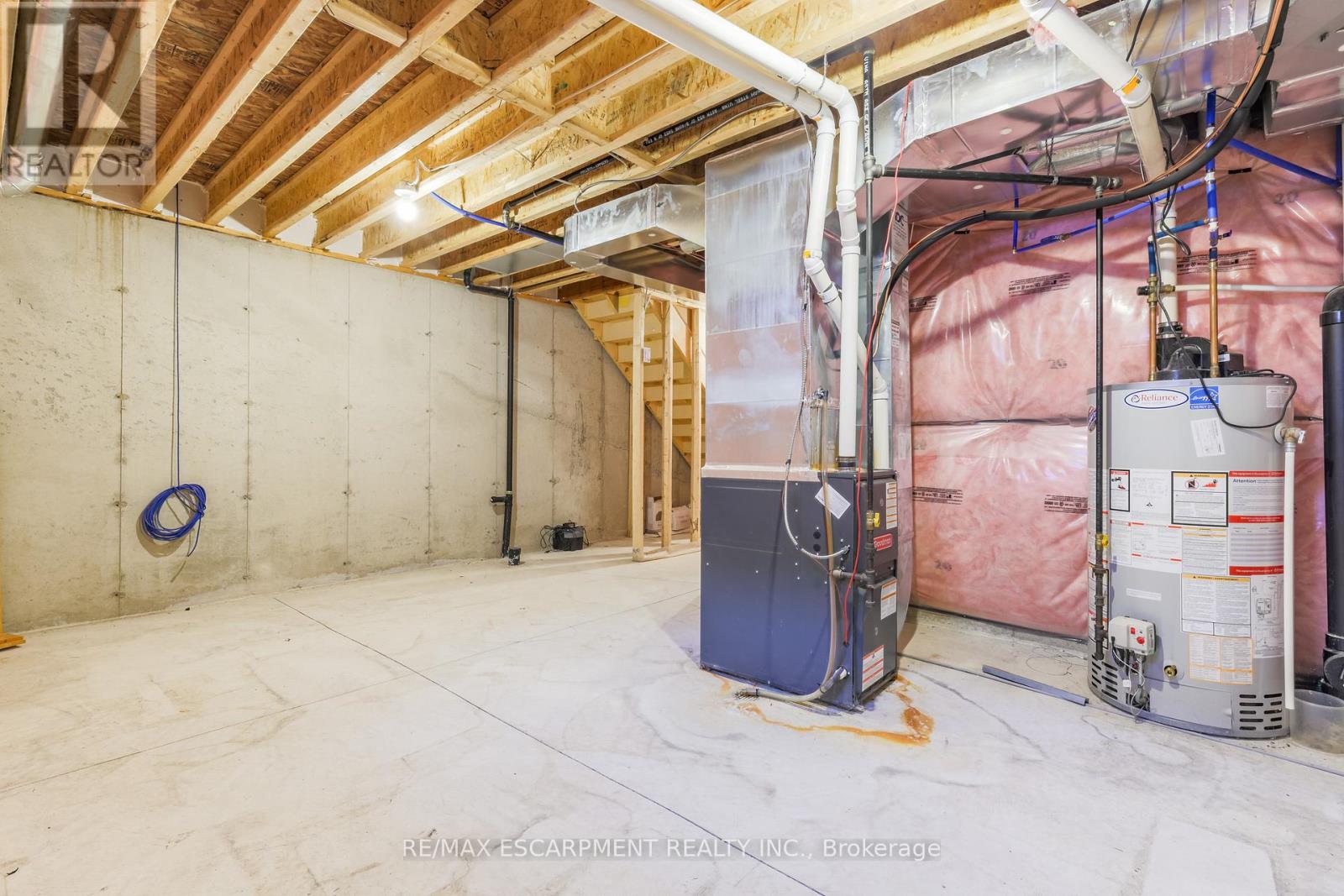 68 Esplanade Lane, Grimsby, Ontario  L3M 0H2 - Photo 31 - X12704206