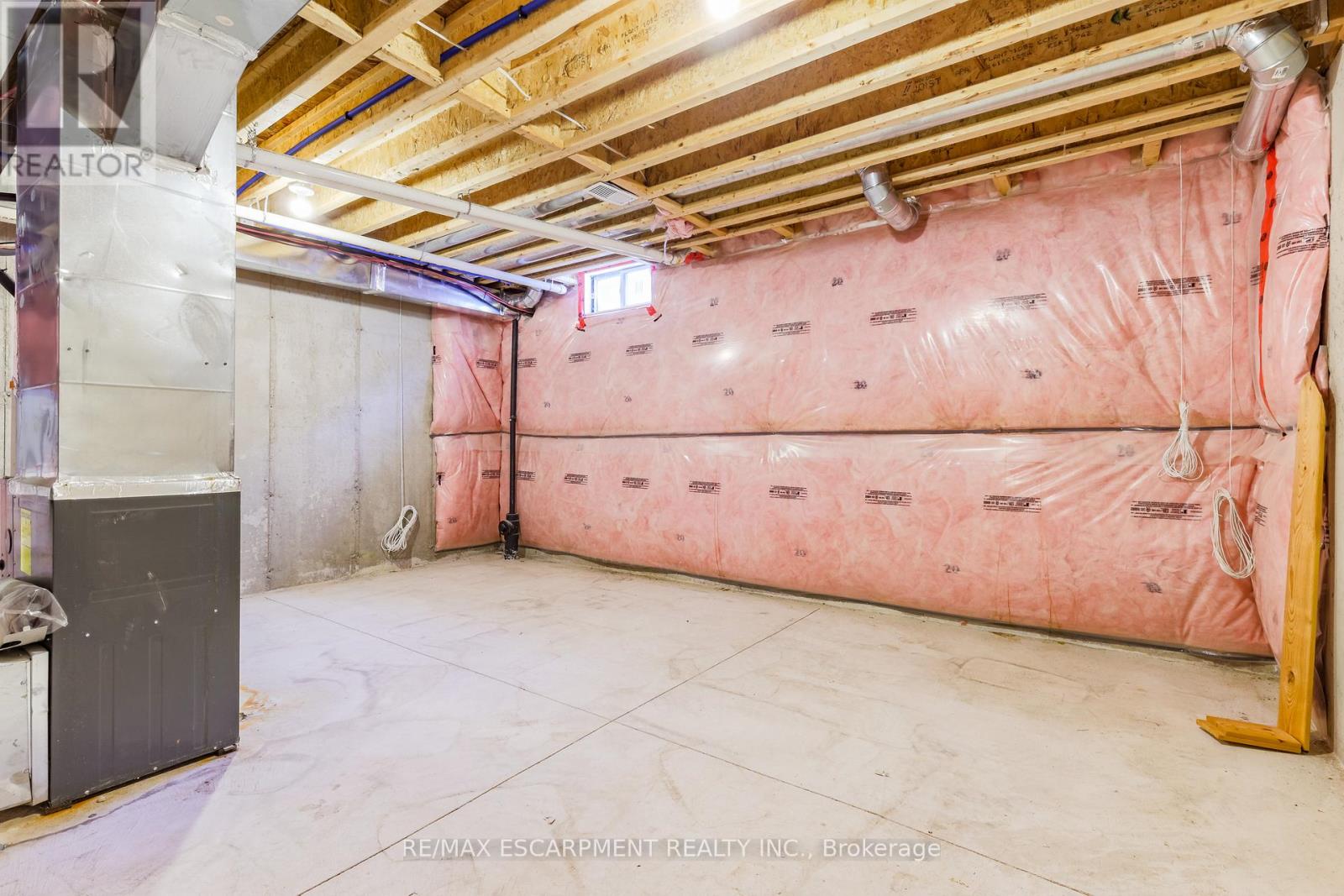 68 Esplanade Lane, Grimsby, Ontario  L3M 0H2 - Photo 29 - X12704206