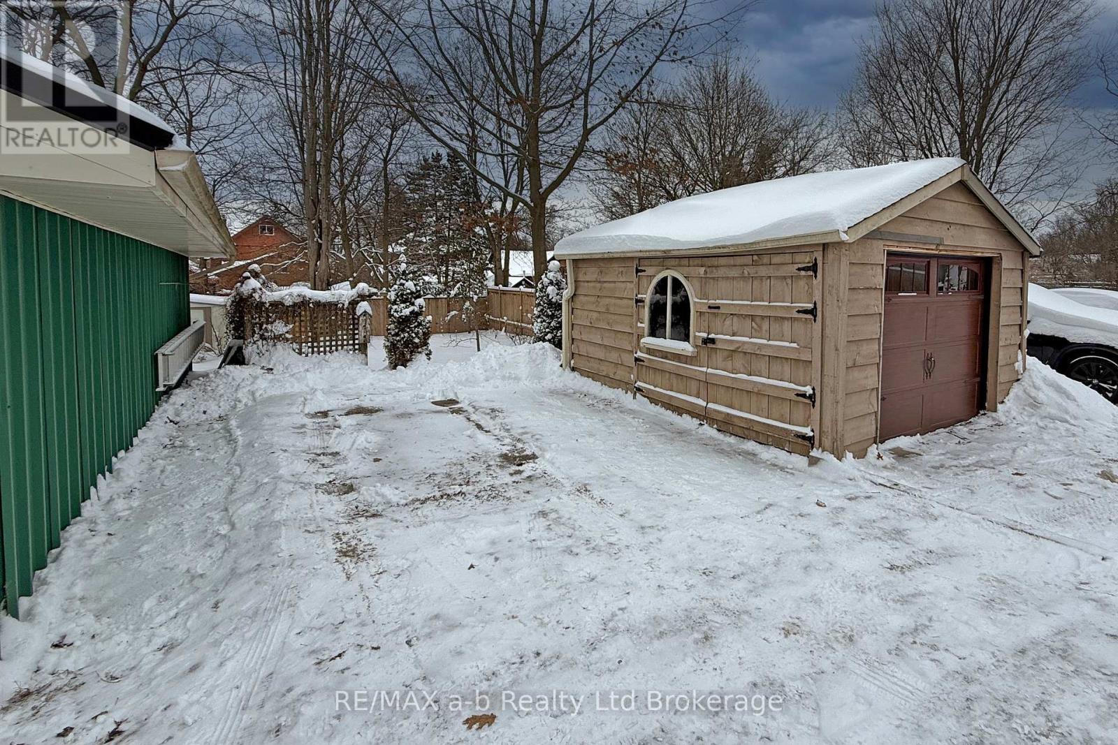 63 Vansittart Avenue, Woodstock, Ontario  N4S 6E3 - Photo 42 - X12705604