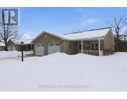 39 GREENWAY DRIVE, Wasaga Beach, Ontario