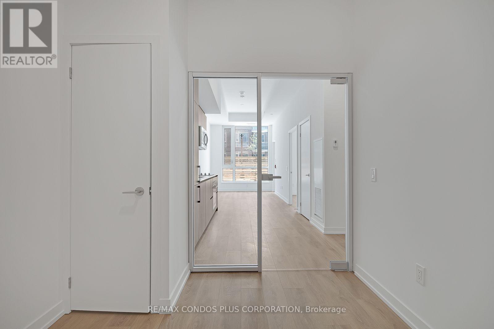 121 - 150 Logan Avenue, Toronto, Ontario  M4M 0E4 - Photo 10 - E12628512