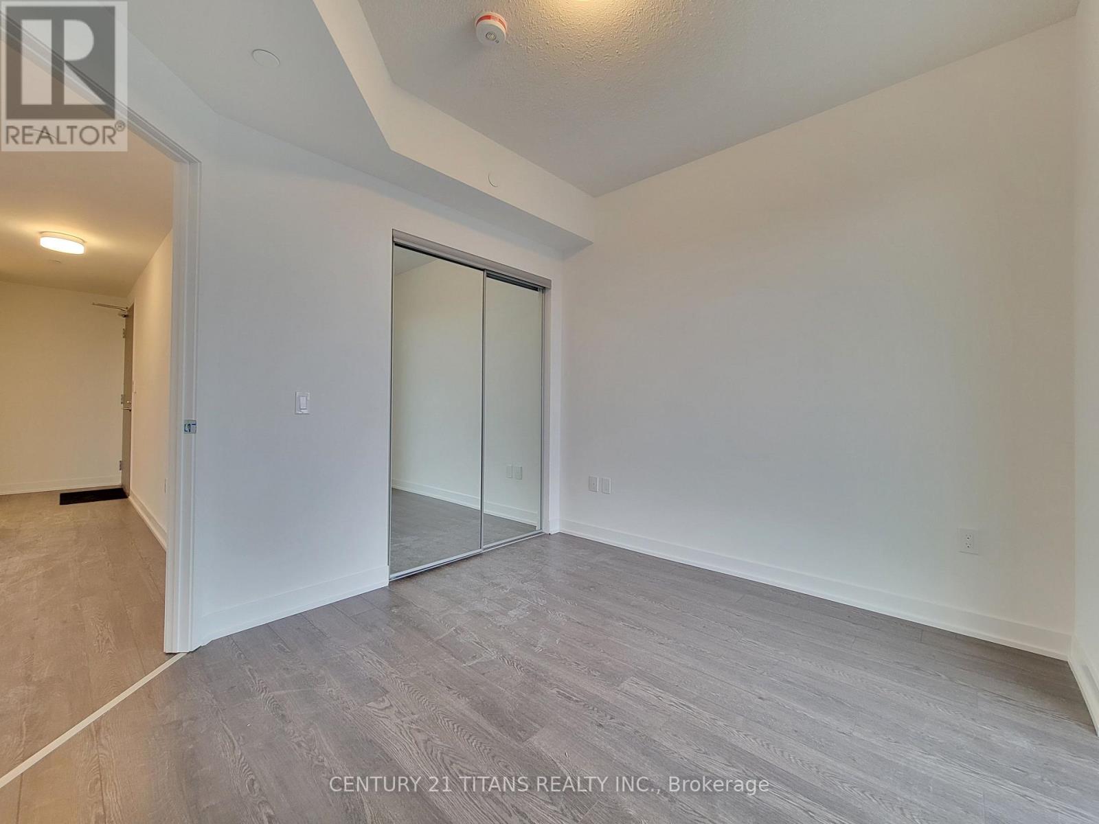 2106 - 50 O'neill Road, Toronto, Ontario  M3C 0R1 - Photo 9 - C12710182