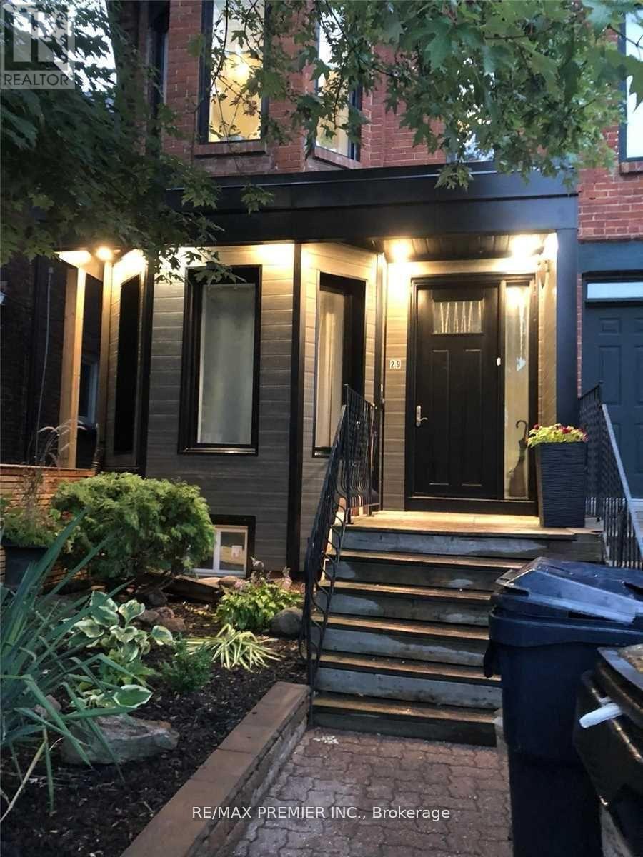 B - 29 RUSHOLME ROAD, Toronto, Ontario