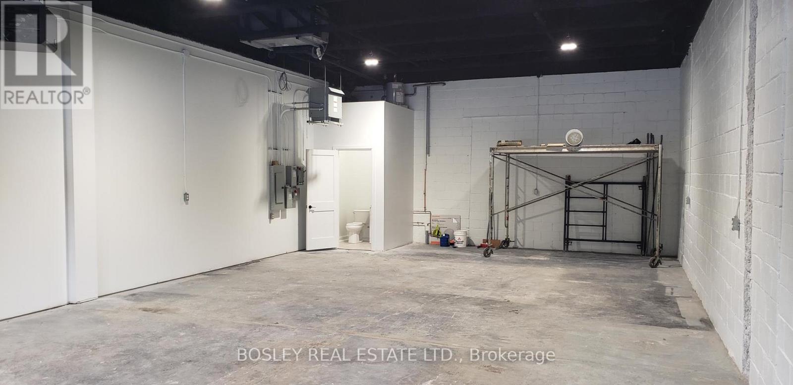 111 - 45 Industrial Street, Toronto, Ontario  M4G 1Z2 - Photo 5 - C12710228