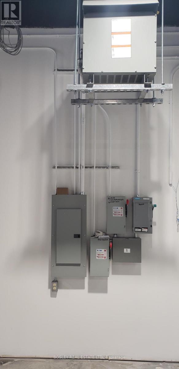 111 - 45 Industrial Street, Toronto, Ontario  M4G 1Z2 - Photo 6 - C12710228