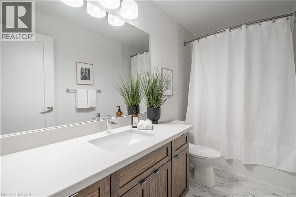 35 Midhurst Heights Unit# 22, Stoney Creek, Ontario  L8J 0K9 - Photo 24 - 40799432